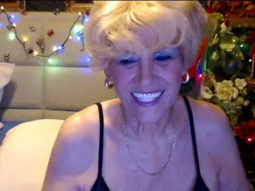 Bongacams Live Sex Cam of ANGELGRANNY