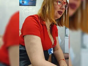 Bongacams Sex Cam of Pink-Lips