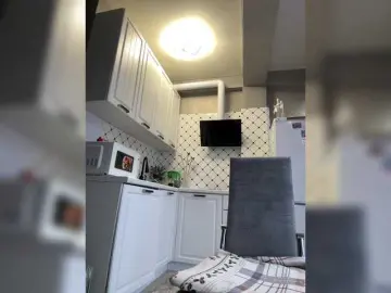 Bongacams Free Live Porn of Pink-Lips