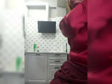 Bongacams Free Live Porn of Pink-Lips