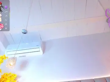 Bongacams Watch Live Sex Cams of DoyeonDae