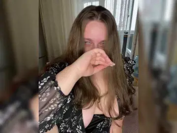 Bongacams Free Live Porn of TeddyGirl