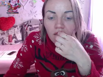 Bongacams Nude Webcam of Alenushka888