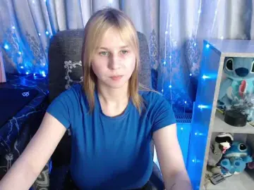 Bongacams Nude Webcam of RoyAngela