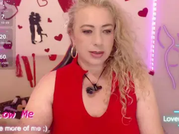 Bongacams Best live sex cam show of sofiacurvy