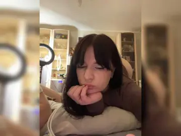 Bongacams Free Porn Cam of HellMor