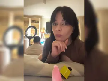 Bongacams Free Live Porn of HellMor