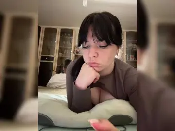 Bongacams Free Porn Cam of HellMor