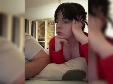 Bongacams Watch Live Sex Cams of HellMor