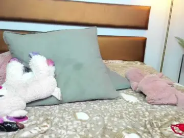 Bongacams Live Porn of KatniseBabe