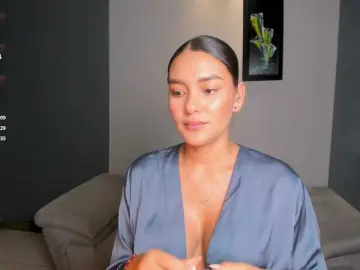 Bongacams Free Live Porn of SophieWatsonX