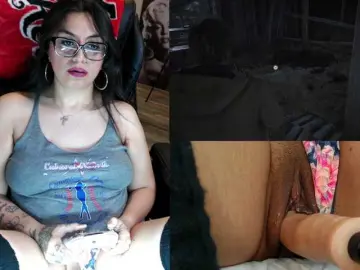 Bongacams Nude Webcam of MrsTexMix