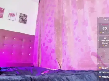 Bongacams Live Sex Cam of crystal-burbano