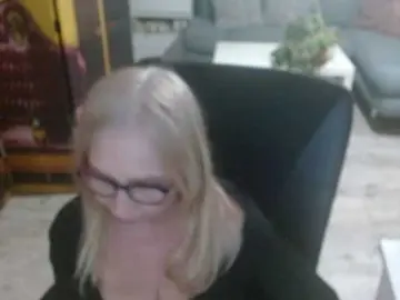 Bongacams Free Live Porn of BlondeSofia