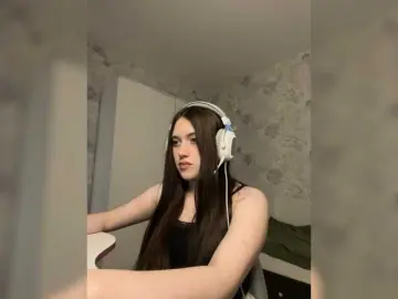 Bongacams Adult Video Chat of Alicedoll7