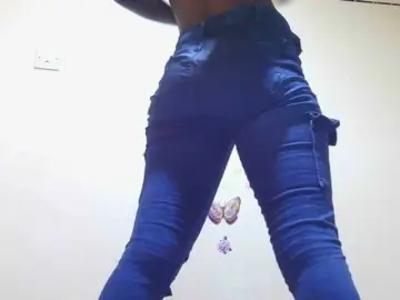 Bongacams Live Sex of Naughtygirl3