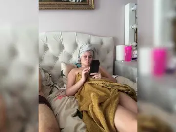 Bongacams Sex Chat of Paratrax