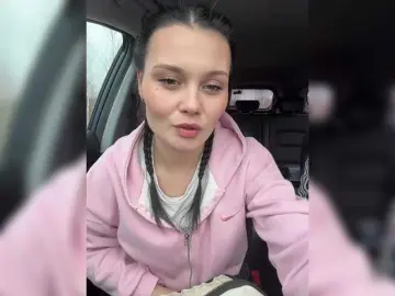 Bongacams Watch Live Sex Cams of Paratrax