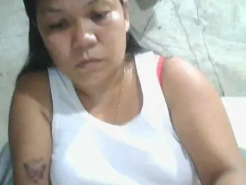 Bongacams Live Porn of PinayHotMom