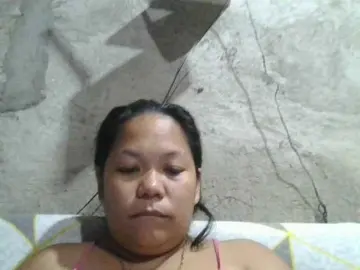 Bongacams Free Live Porn of PinayHotMom