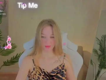 Bongacams Adult Video Chat of Kiana-White