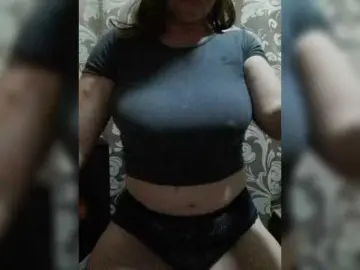Bongacams Watch Live Sex Cams of Coolgirl2020
