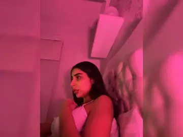 Bongacams Adult Video Chat of SallyeLeins