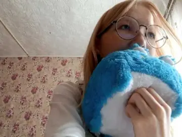 Bongacams Watch Live Sex Cams of DanelleLaday