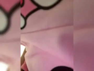 Bongacams Best Webcam of LittleToxic