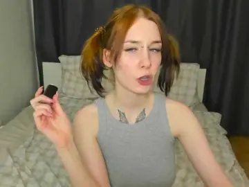 Bongacams Live Sex Cam of treshkaxxx