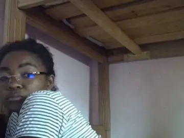 Bongacams Live Sex Cam of Angelinah75