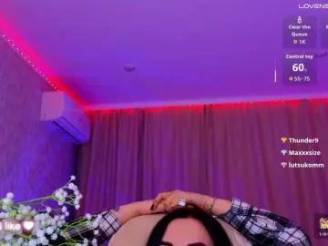 Bongacams Free Live Porn of YURIEVNA13