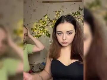 Bongacams Live Porn of BellaAndAlice