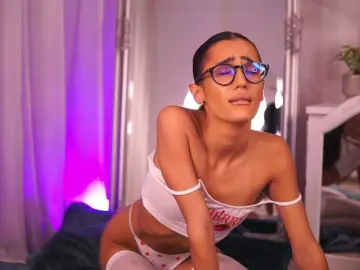 Bongacams Watch Live Sex Cams of ChloeObril