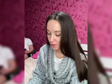 Bongacams Live Sex Cam of Cat-meowa