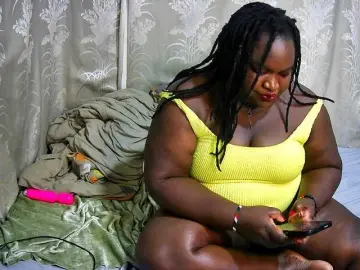 Bongacams Sex Chat of chubby-cherry