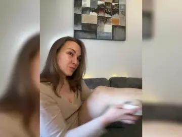 Bongacams Free Live Porn of Alisasqrl