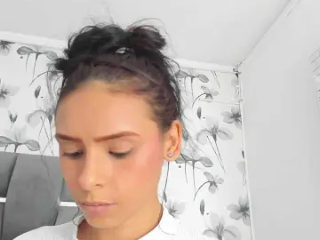 Bongacams Sex Chat of Ehotloveaxxx
