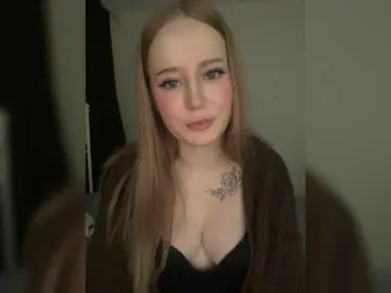 Bongacams Nude Webcam of LolaMin