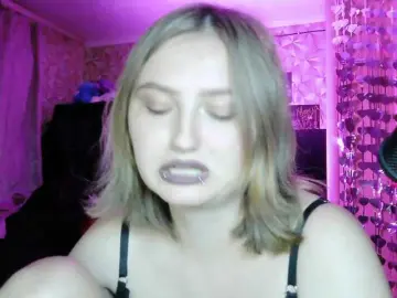 Bongacams Sex Cam of DarkGirl