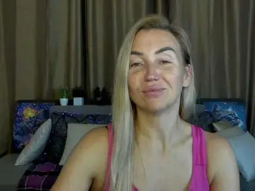 Bongacams Free Porn Cam of Jullyblondkiss