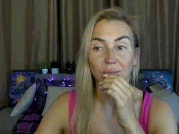 Bongacams Best live sex cam show of Jullyblondkiss