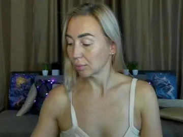 Bongacams Sex Chat of Jullyblondkiss