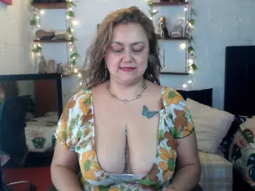 Bongacams Watch Live Sex Cams of missrosariostepmoan