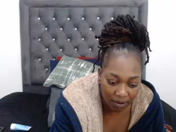 Bongacams Watch Live Sex Cams of ChocSexcBeast