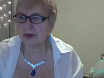 Bongacams Free Porn Cam of SweetCherry00