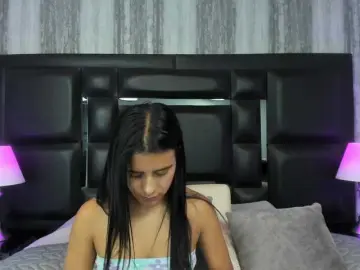 Bongacams Watch Live Sex Cams of HelenMartin