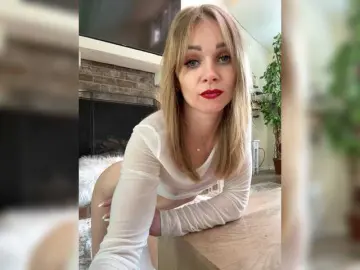 Bongacams Live Sex Cam of Kissmeexxx