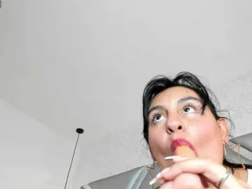 Bongacams Adult Webcams of NATHALYMILLER-VC