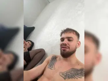 Bongacams Live Sex Cam of Traxalka666